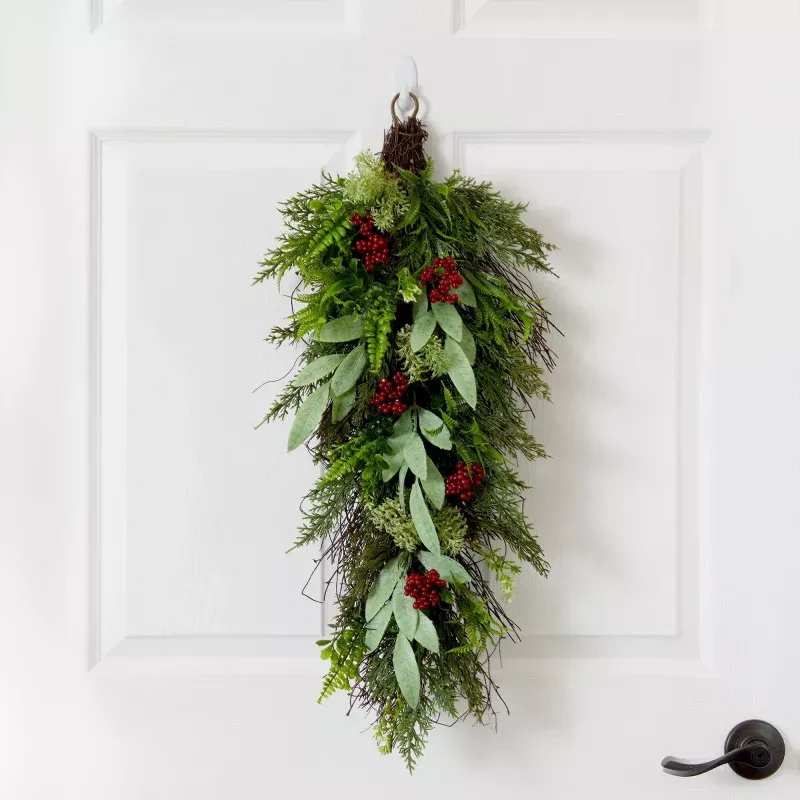 30 Cedar and Berry Artificial Christmas Swag