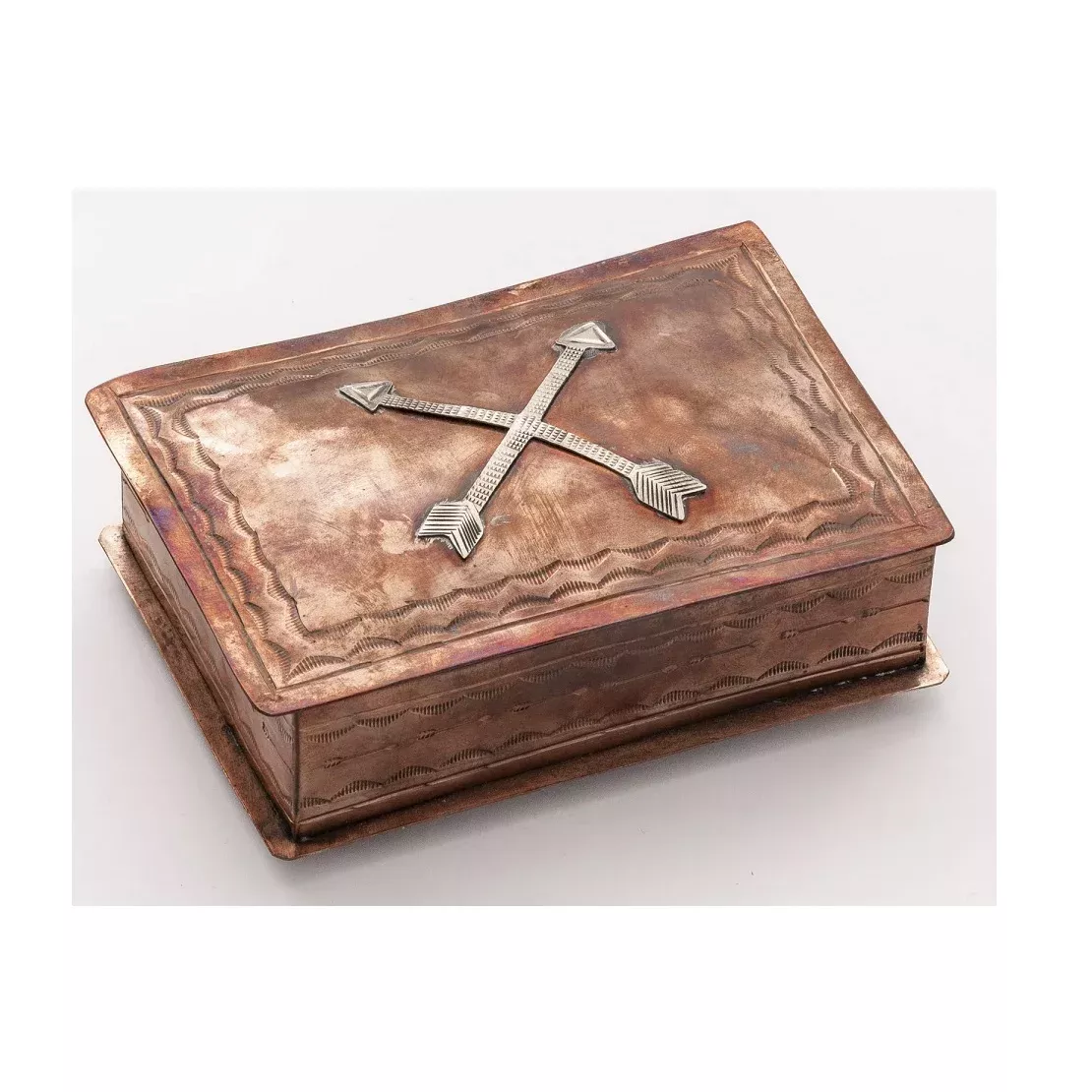 Crossed Arrows Icon Box – Copper
