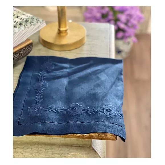 Deborah Rhodes Floral Petal Embroidered Napkin – Navy