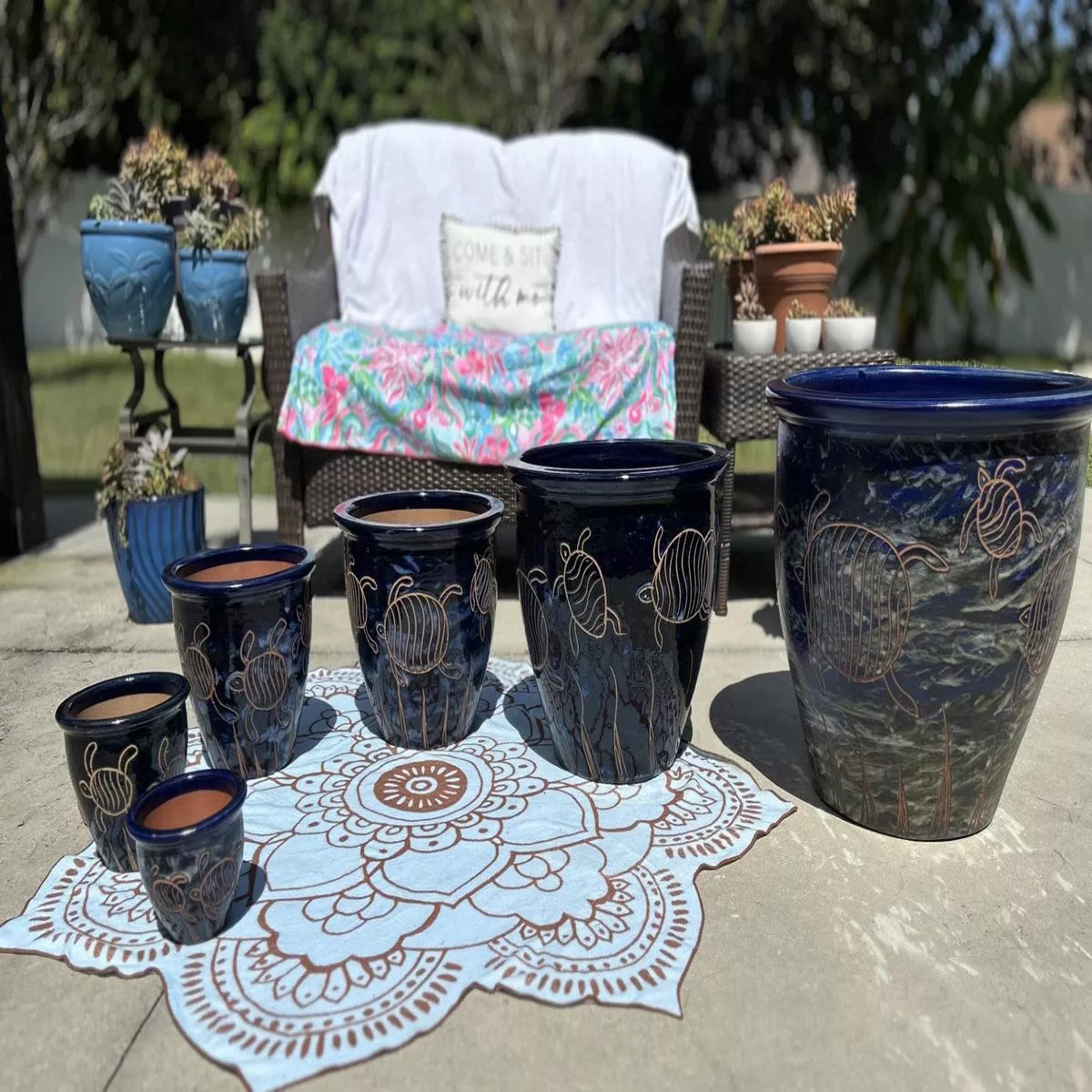Hand Carved Pots – Turtles