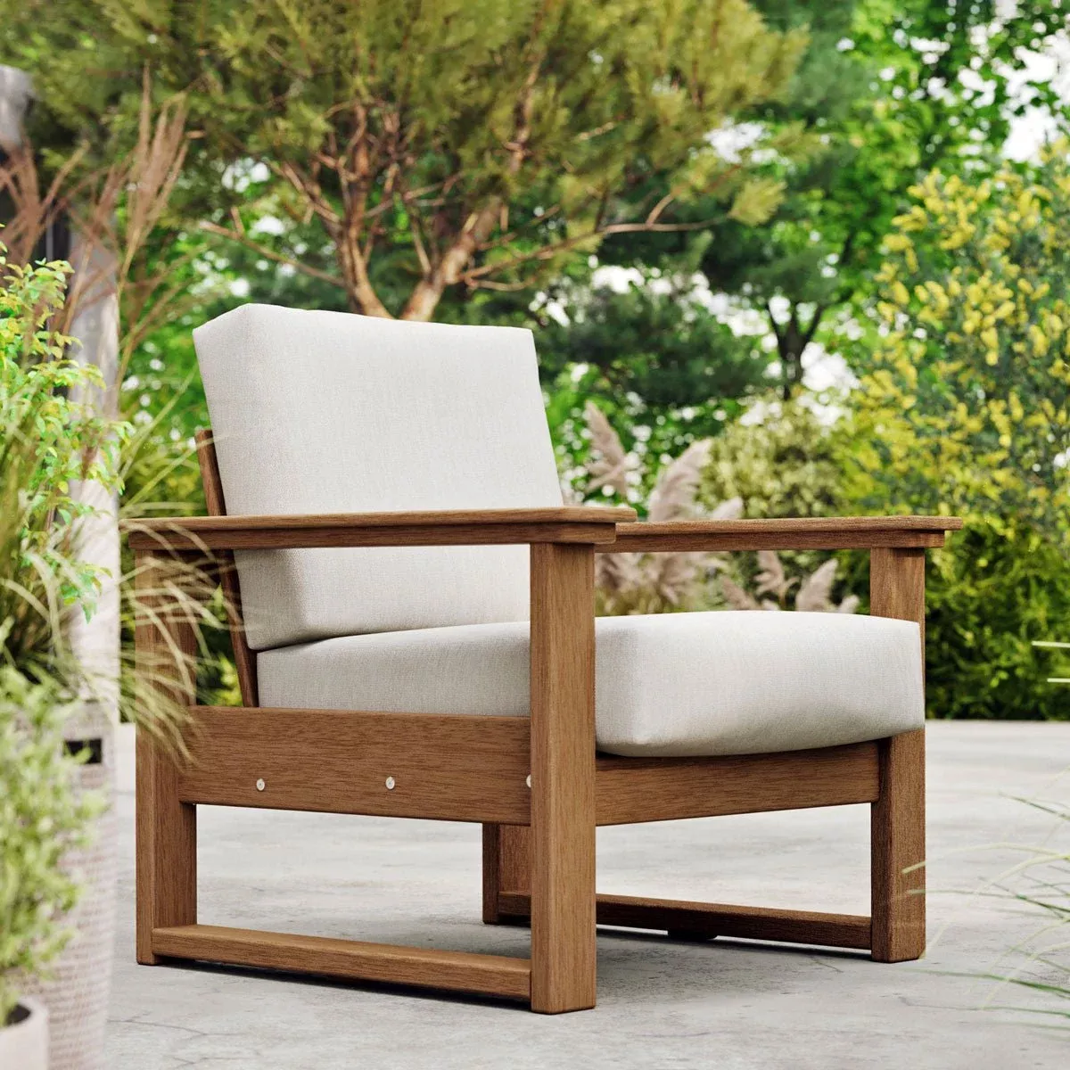 The Lanai Chair – Deep Seating Outdoor Lounger