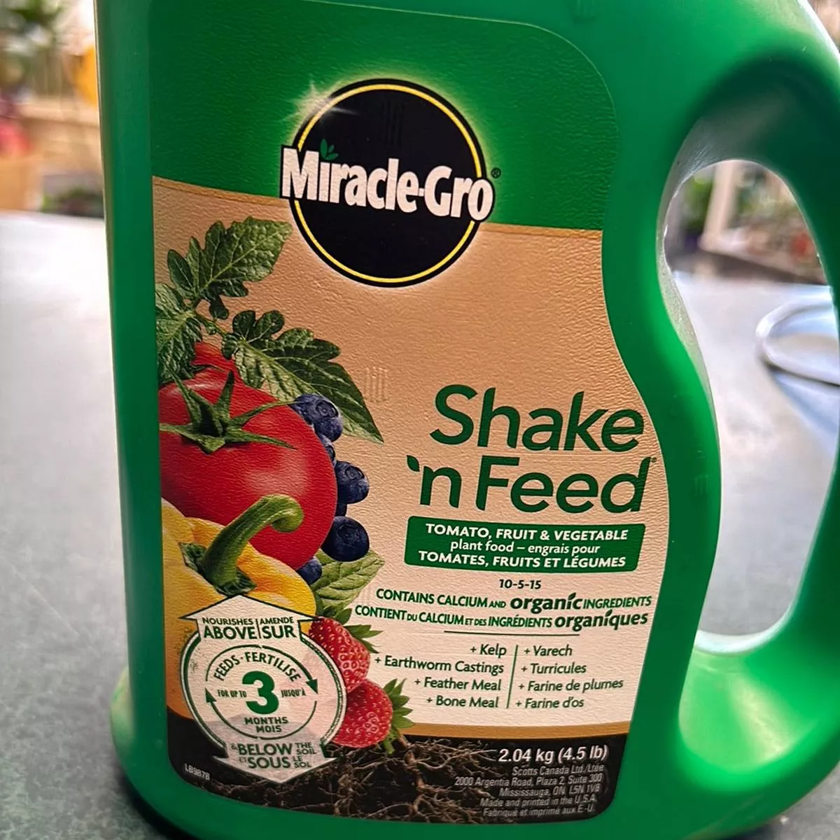 Miracle-Gro Shake ‘n Feed Tomato/Fruit/Vegetable 2.04Kg